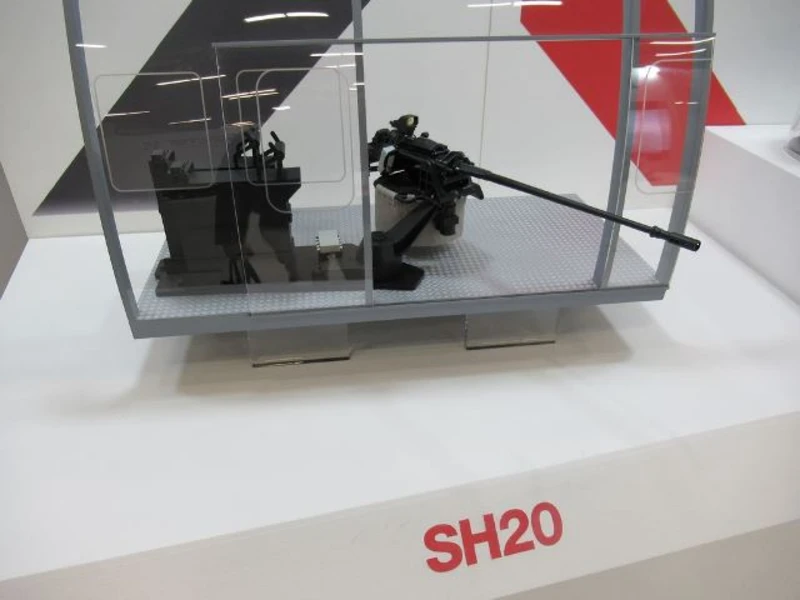 El SH20 es el cañón de 20 mm. adaptado a su empleo desde el interior de helicópteros